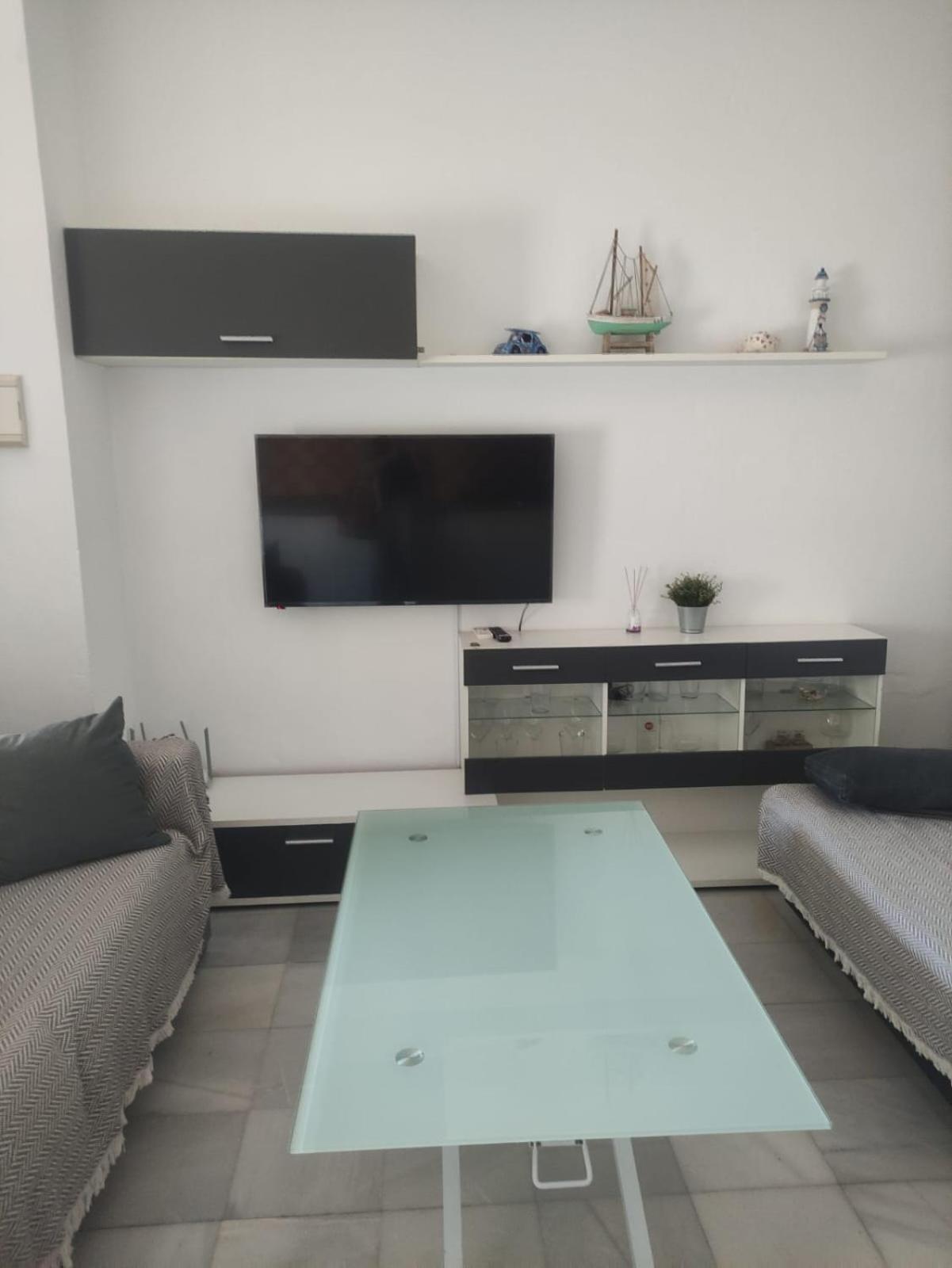Apartamento En Planta Baja Con Vistar Al Mar 科尼尔-德拉弗龙特拉 外观 照片